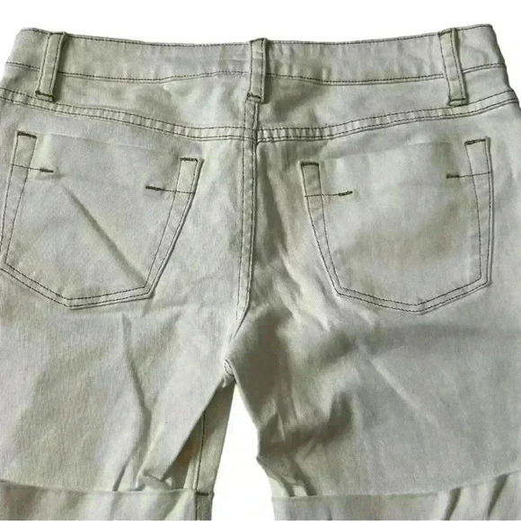 Y2k 90s White BabyPhat Summer Shorts Size 9 - Picture 8 of 8